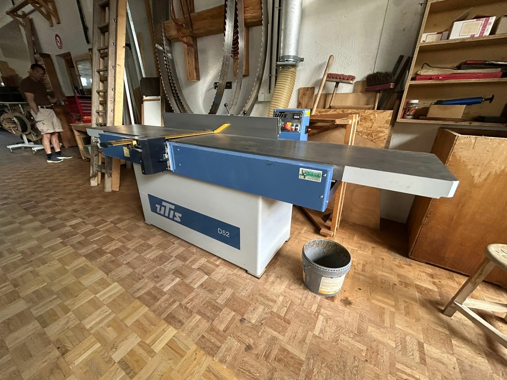 Dégauchisseuse UTIS D52