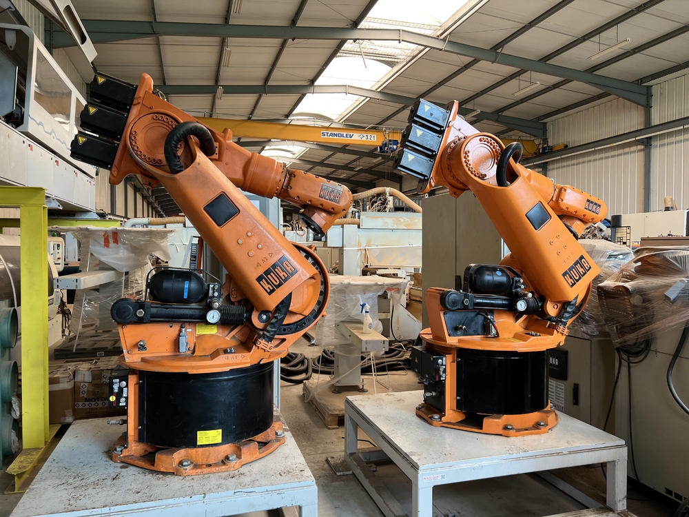 Industrial 6 axis articulated robot KUKA KR125 - B1632 bis