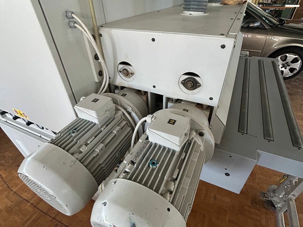 Large belt sander VIET 323/B Image 5