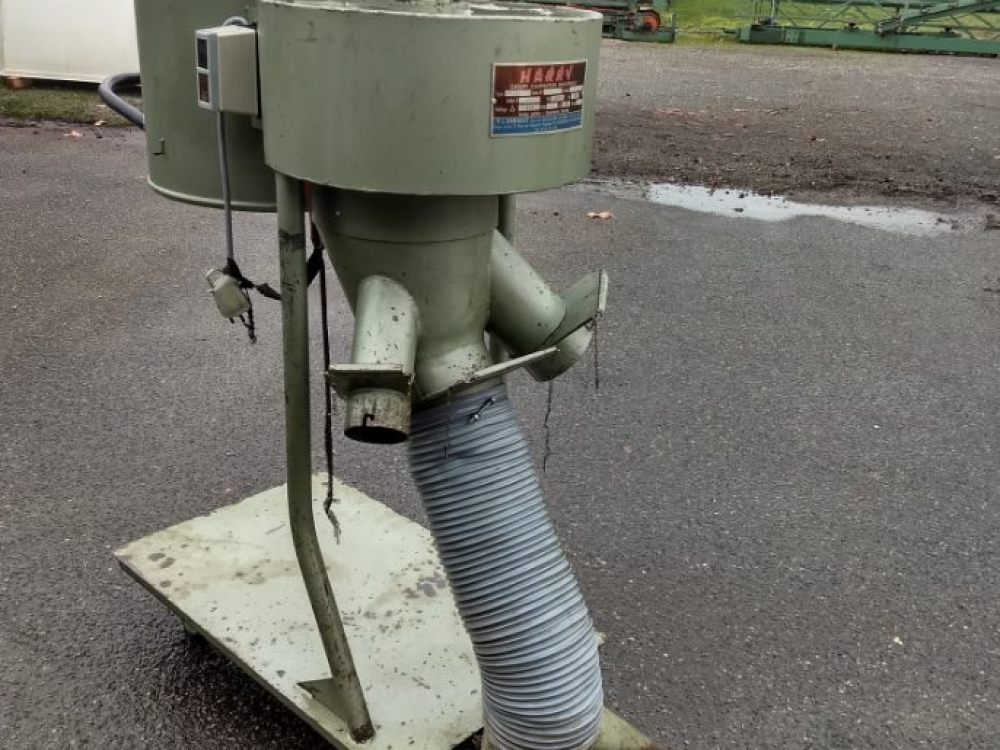 aspirateur 1 sac - EUROPEEN - B1695 Image 1