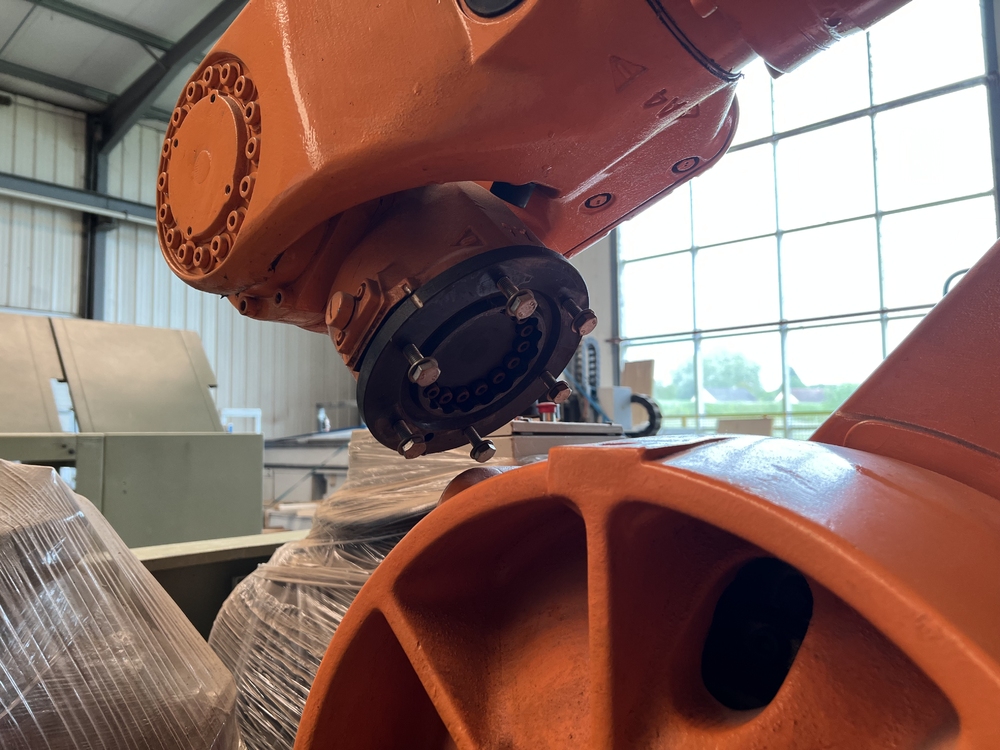 Industrial 6 axis articulated robot KUKA KR150 - B1626 Image 7