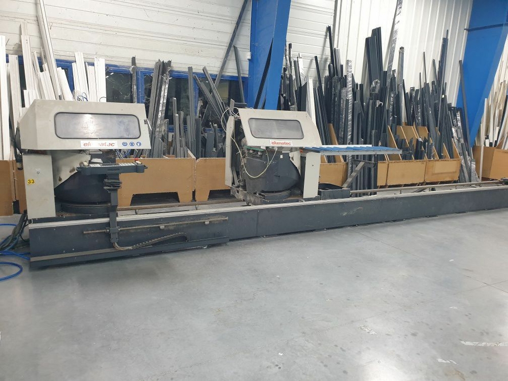 Double mitre saw ELUMATEC DG 244 Image 1